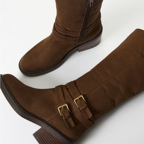 Boots - Picture 1 of 3